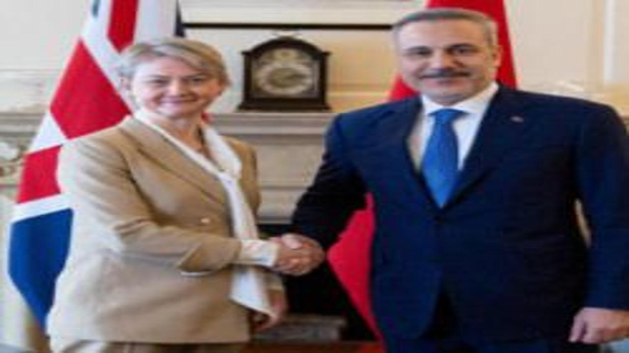 Türkiye ve İngiltere anlaşma sağladı! Bakan Fidan imzayı attı