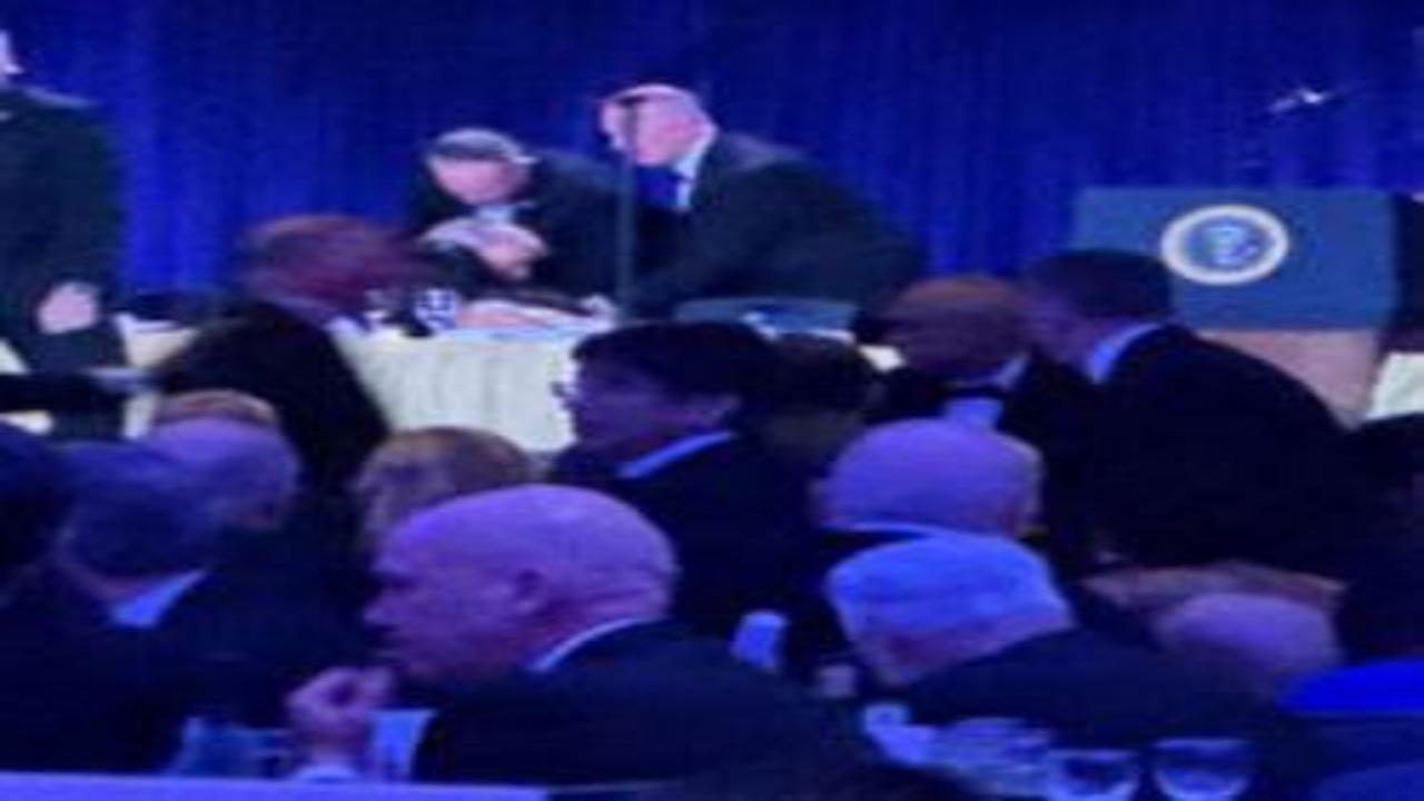 Washington'da Trump'ın yemeğinde silahlı saldırı! O anın görüntüleri ortaya çıktı