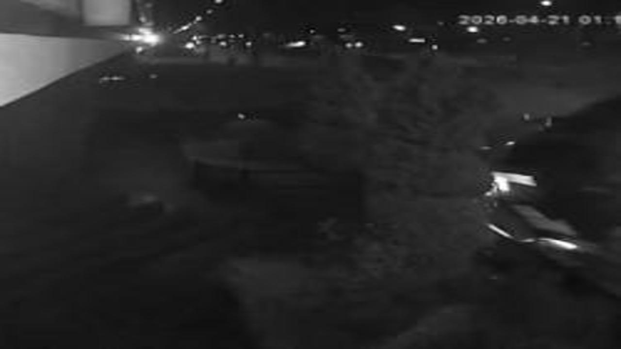 Yarış yapan araç resmen uçtu! Feci kazada 1 kişi yaralandı, 3 araç hasar gördü