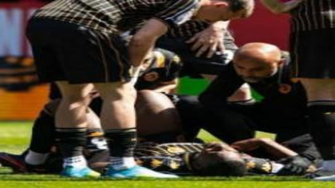 424 gün sonra sahalara döndü! 11 dakikada yine sakatlandı