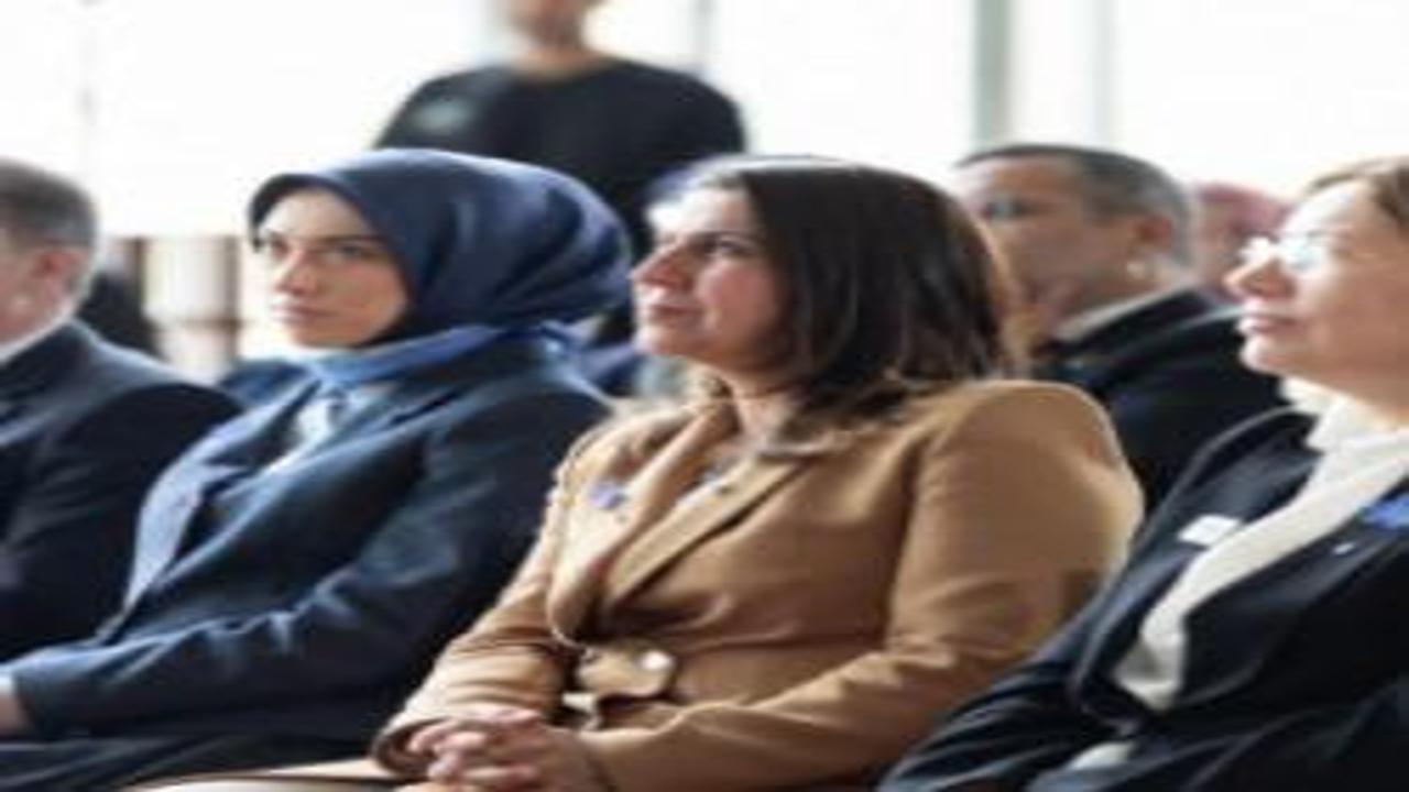 KADEM’in yeni araştırması: “Kadınlar çifte mesai değil, çoklu vardiya yapıyor”