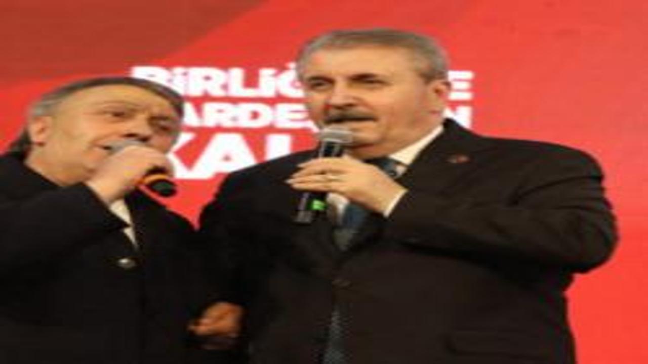 BBP Genel Başkanı Destici: Türk bayrağından mı rahatsız oldunuz?