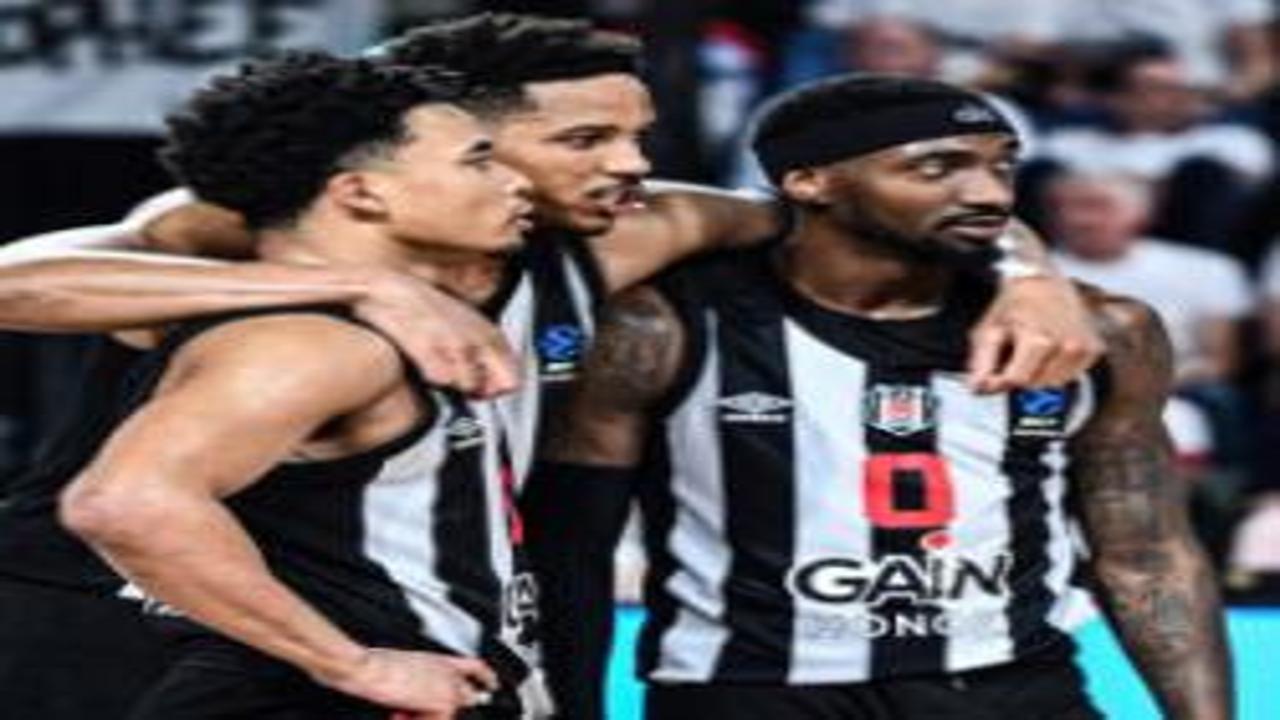 Beşiktaş'a büyük alkış: Son saniyeye kadar vazgeçmeyen mücadele