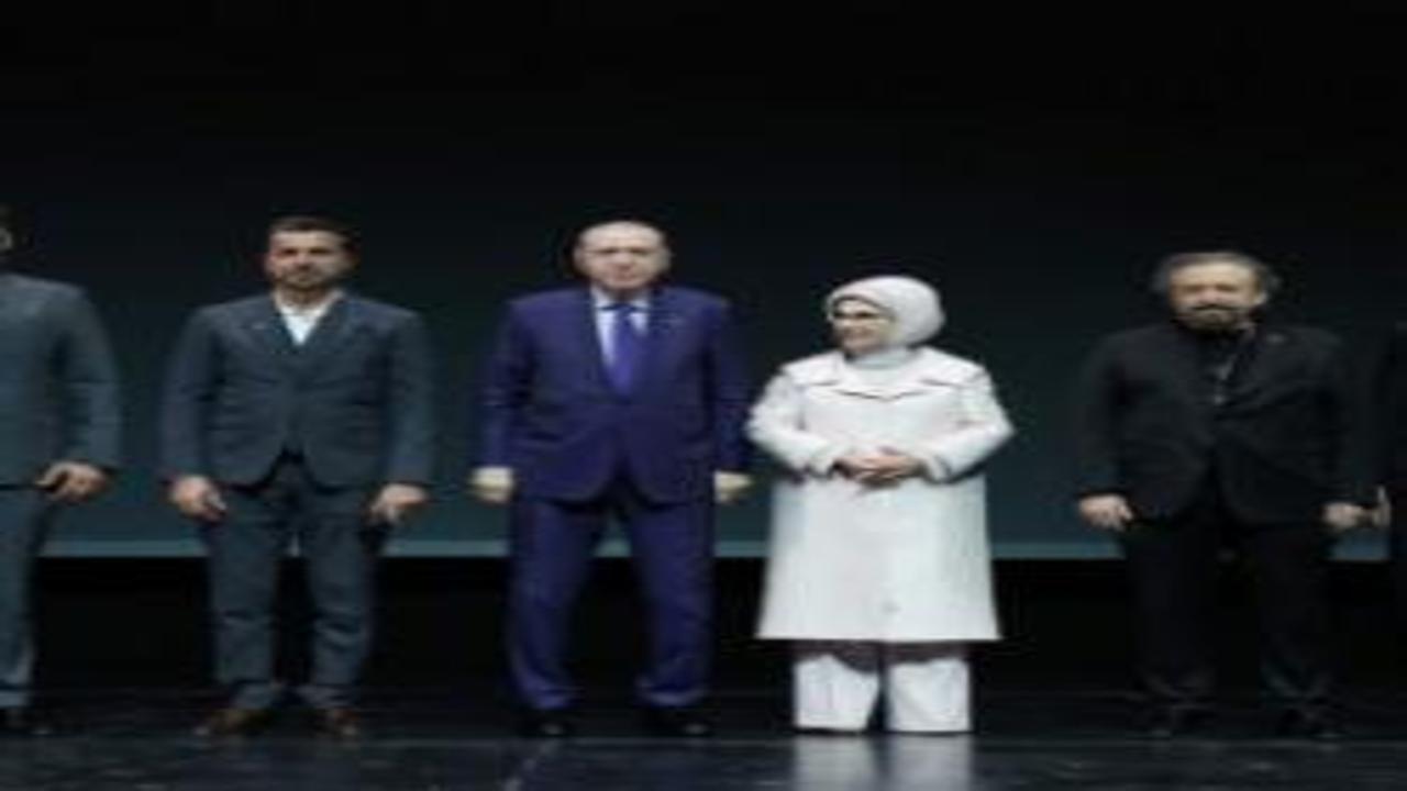 Erdoğan, "Bir Adam Yaratmak" filminin galasına katıldı