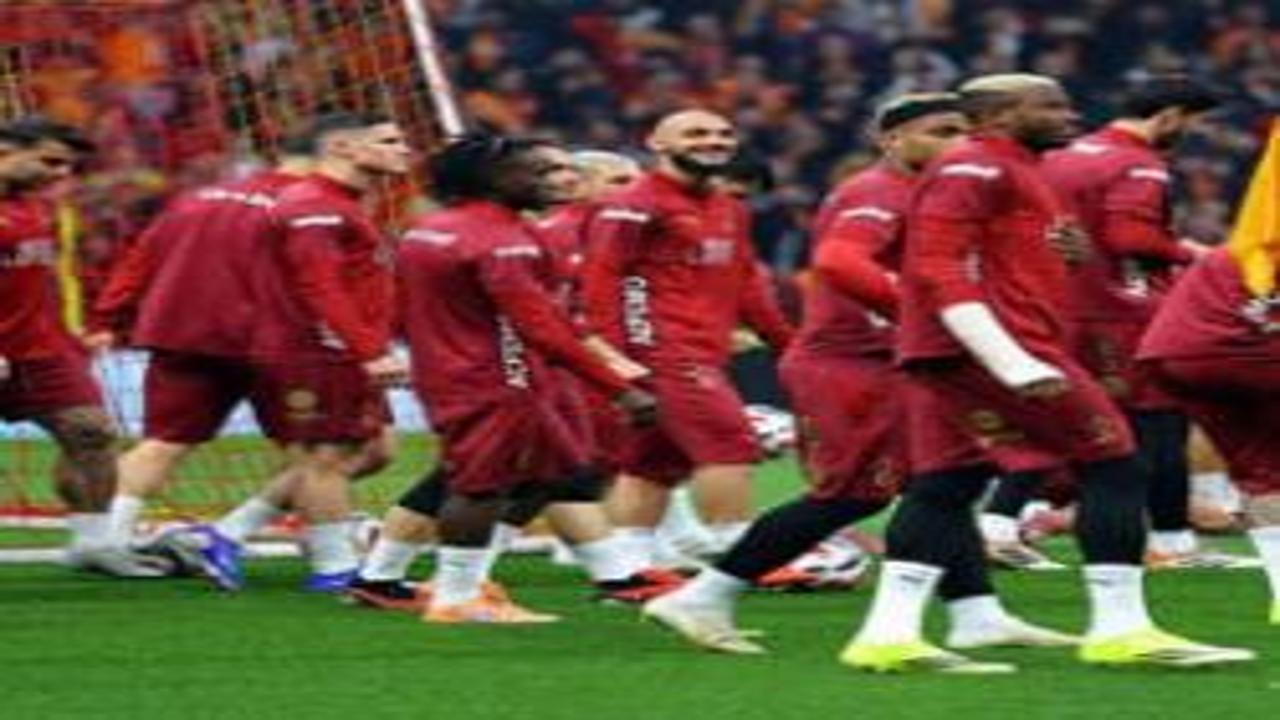 Galatasaray Samsunspor maçı kamp kadrosunu açıkladı! 2 eksik var