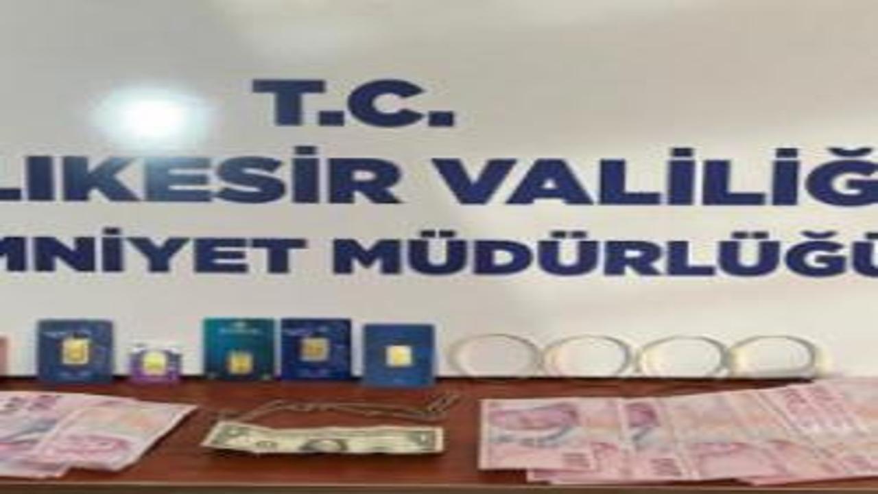 Edremit’ten Bandırma’ya sahte altın takibi: Dolandırıcılar kıskıvrak yakalandı!