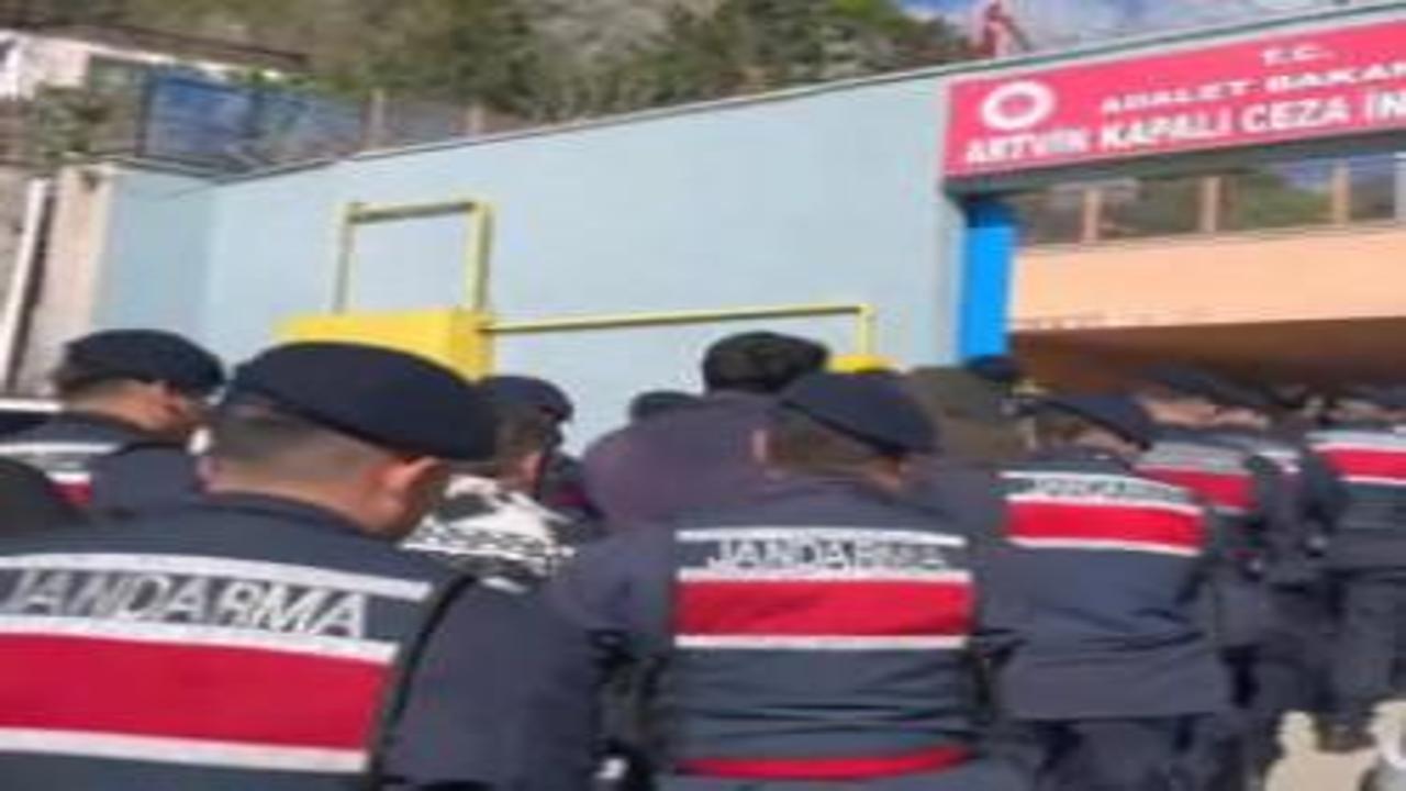 Sahte avukat çetesine 4 ilde operasyon: 28 tutuklama