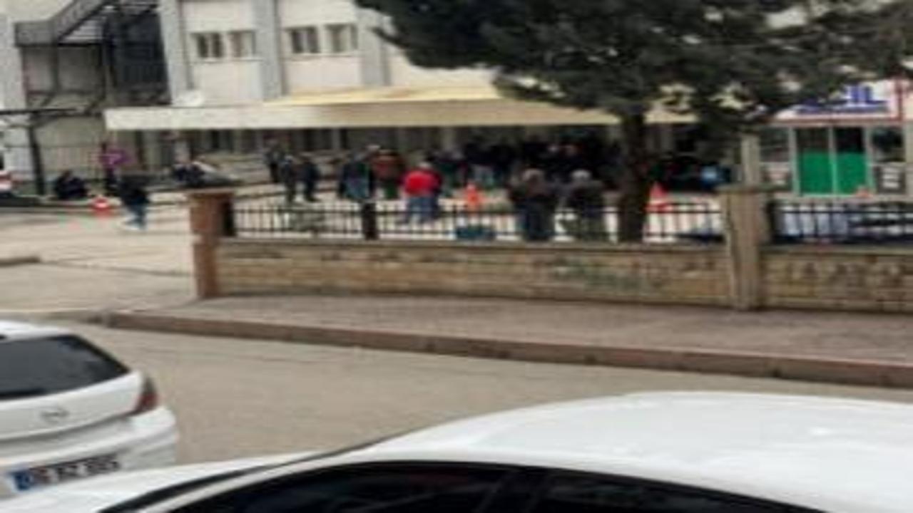 Siirt'te süs havuzuna düşen çocuk hayatını kaybetti