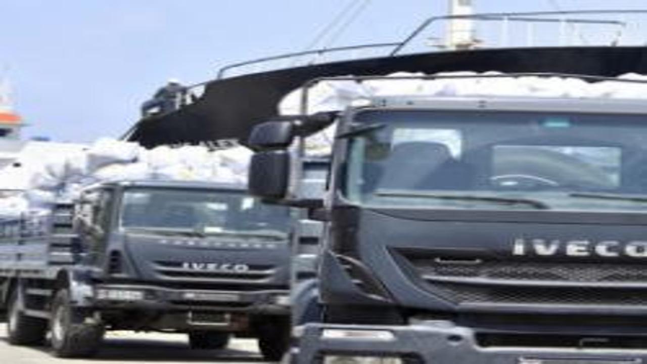 Türkiye'den, Lübnan'a savaş nedeniyle 730 tonluk insani yardım