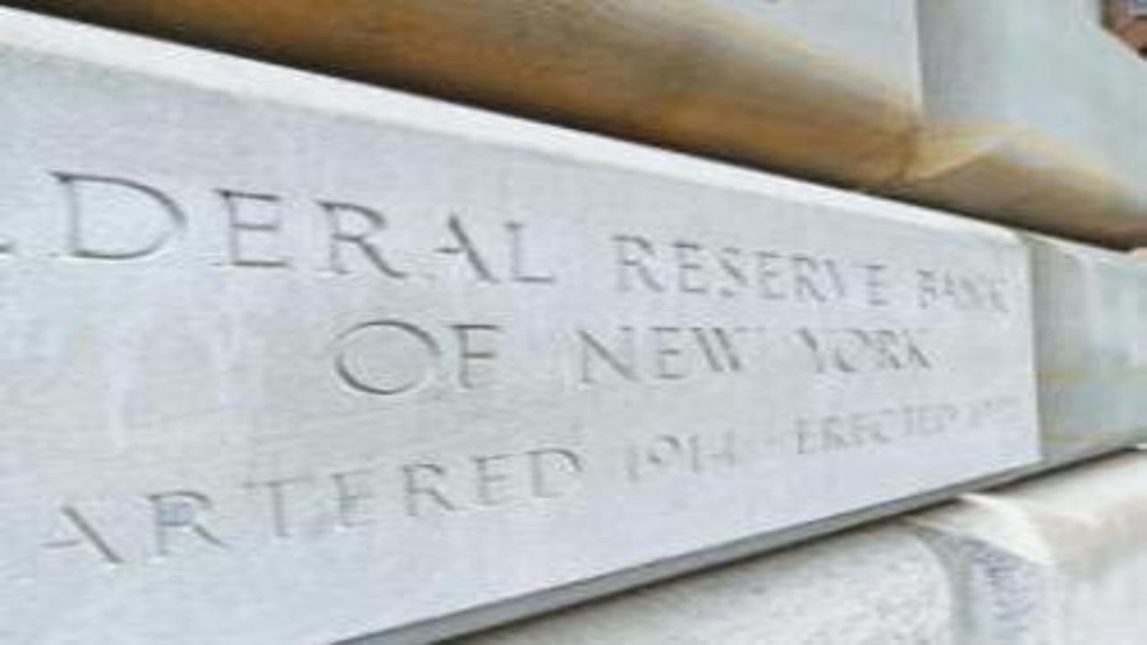 Uzmanlar Fed'in faiz indirim rotasında kalacağını öngörüyor