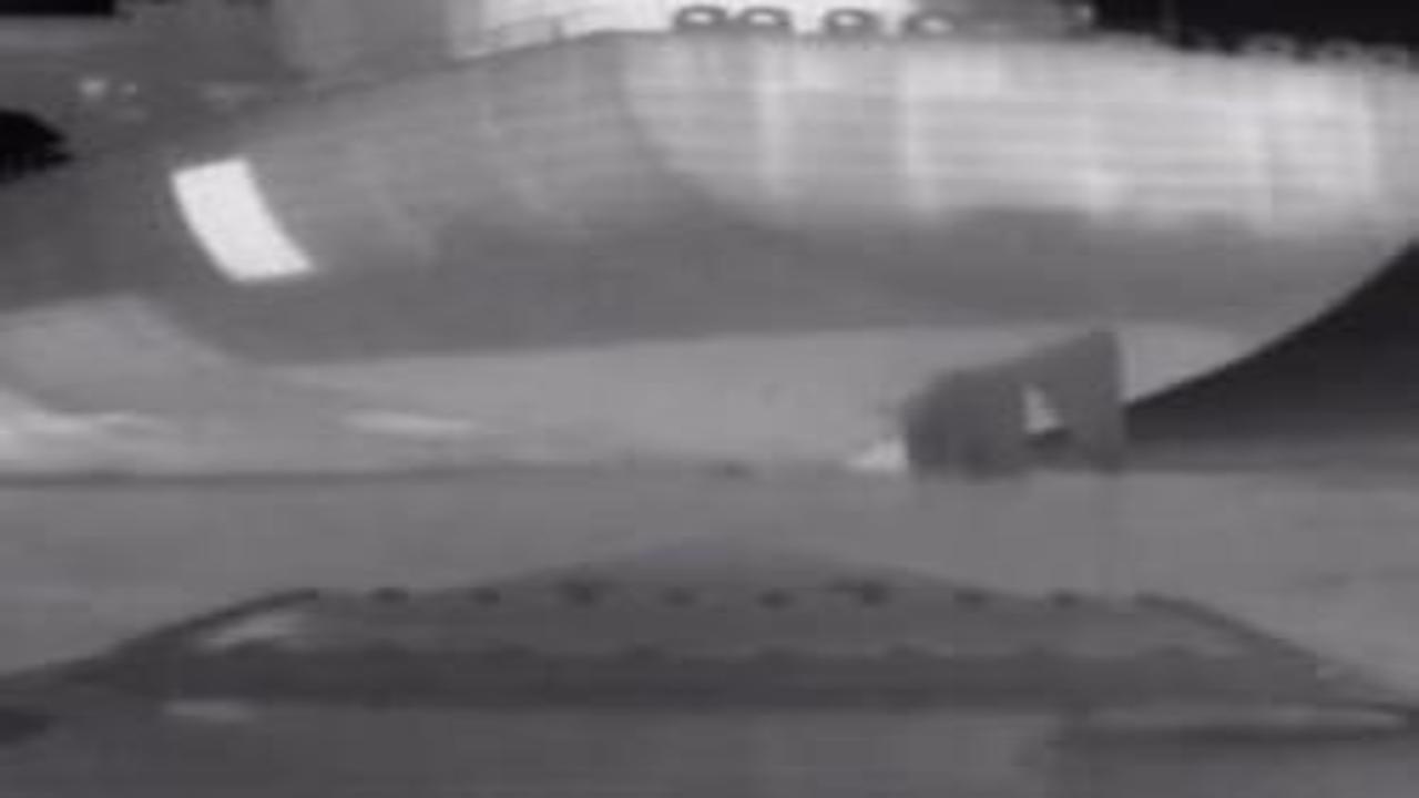 Zelenskiy video paylaştı: 2 petrol tankerini böyle vurduk