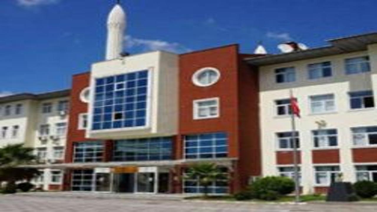 200'ü aşkın genç İslami ilimler için Kartal'da buluşuyor