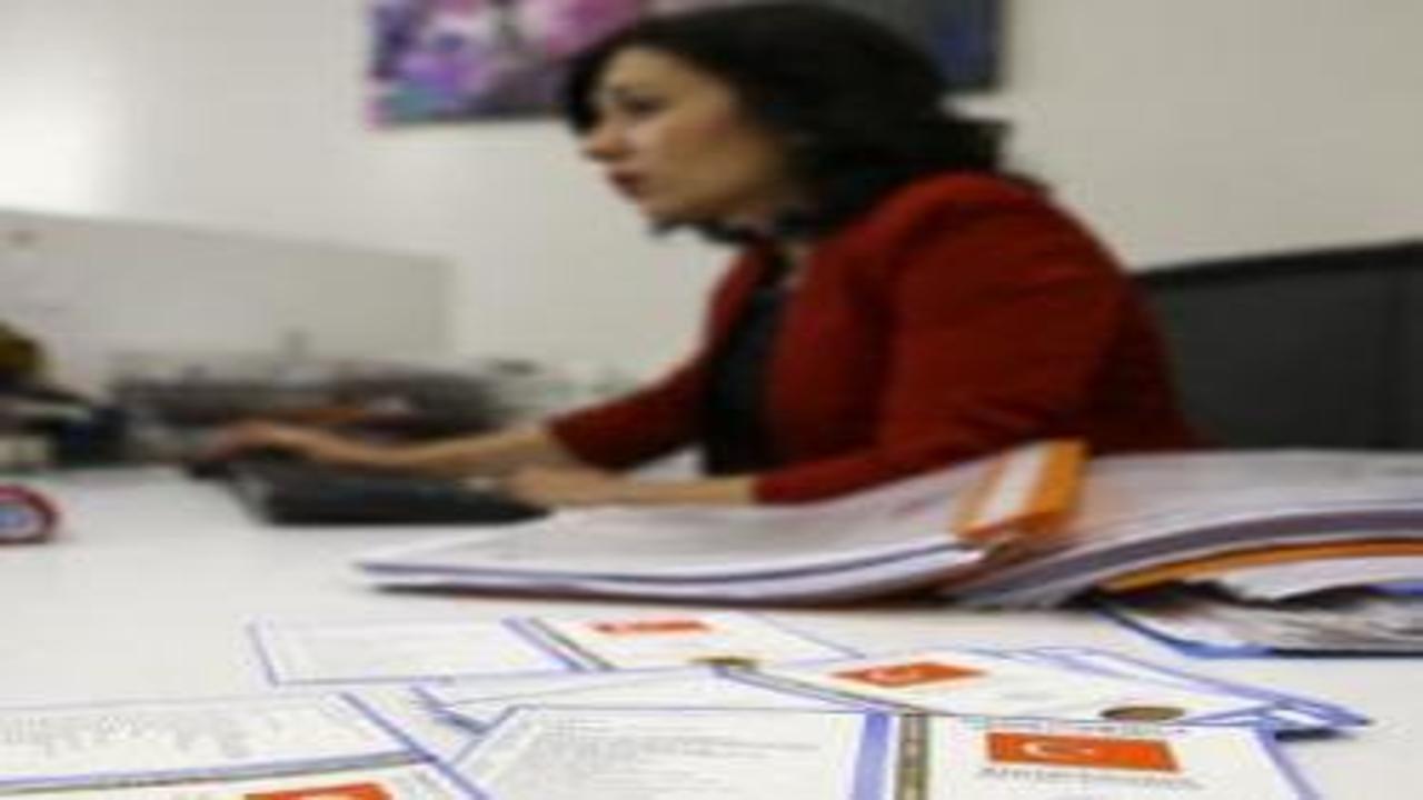 Noterlerde yeni dönem başladı! Araç bilgilerine bakmak isteyen "işlem ücreti" ödeyecek