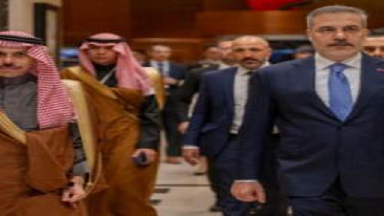 Bakan Fidan, Suudi mevkidaşı Prens Faysal ile görüştü