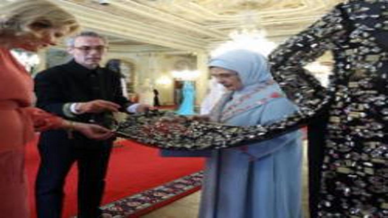 Emine Erdoğan, Belçika Kraliçesi Mathilde'yle bir araya geldi