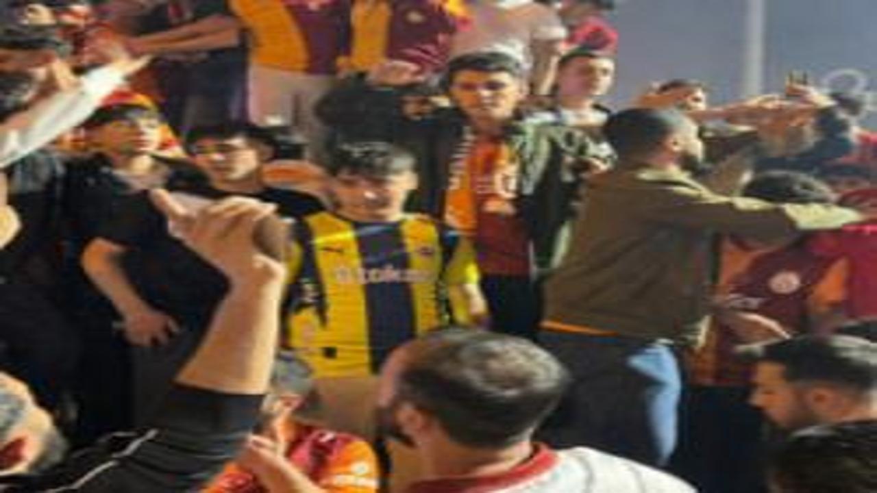 Galatasaray'ın şampiyonluk kutlamasına damga vuran Fenerbahçeli