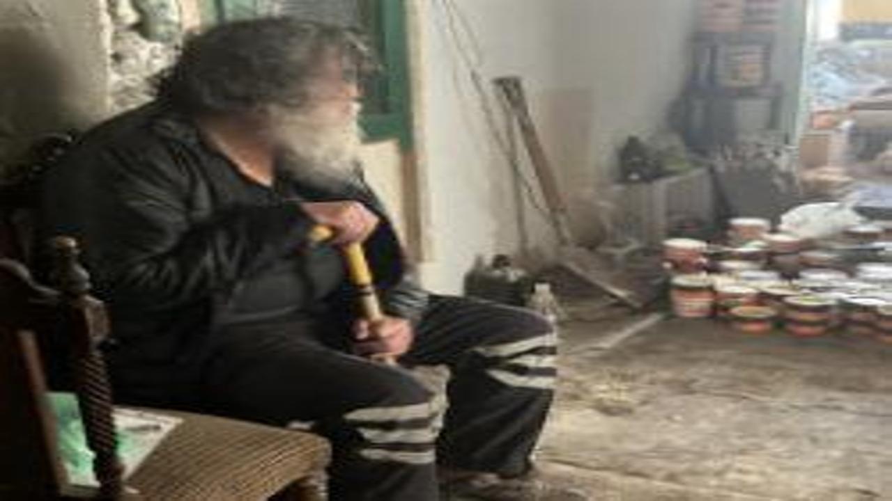 ‘Kötü koku’ ihbarı gerçeği ortaya çıkardı: İcradan satılan evden 1 yıldır çıkmıyormuş
