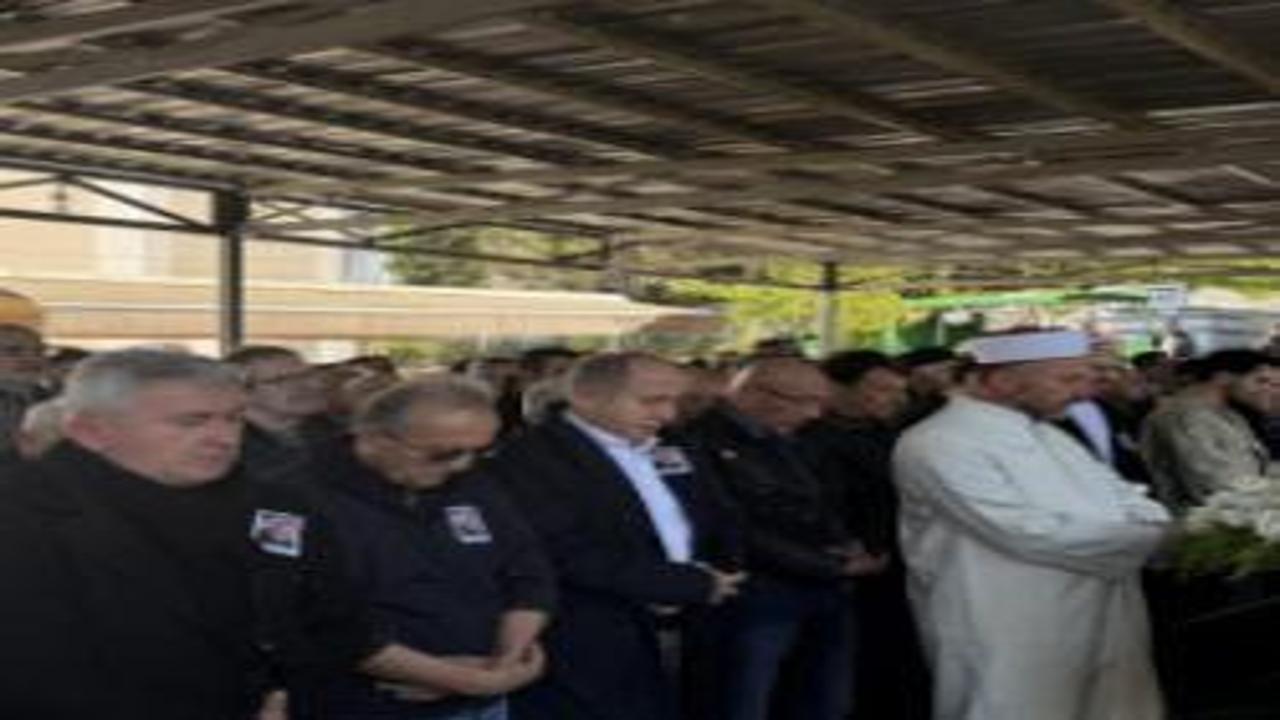 Sanatçı Mehmet Taneri son yolculuğuna uğurlandı