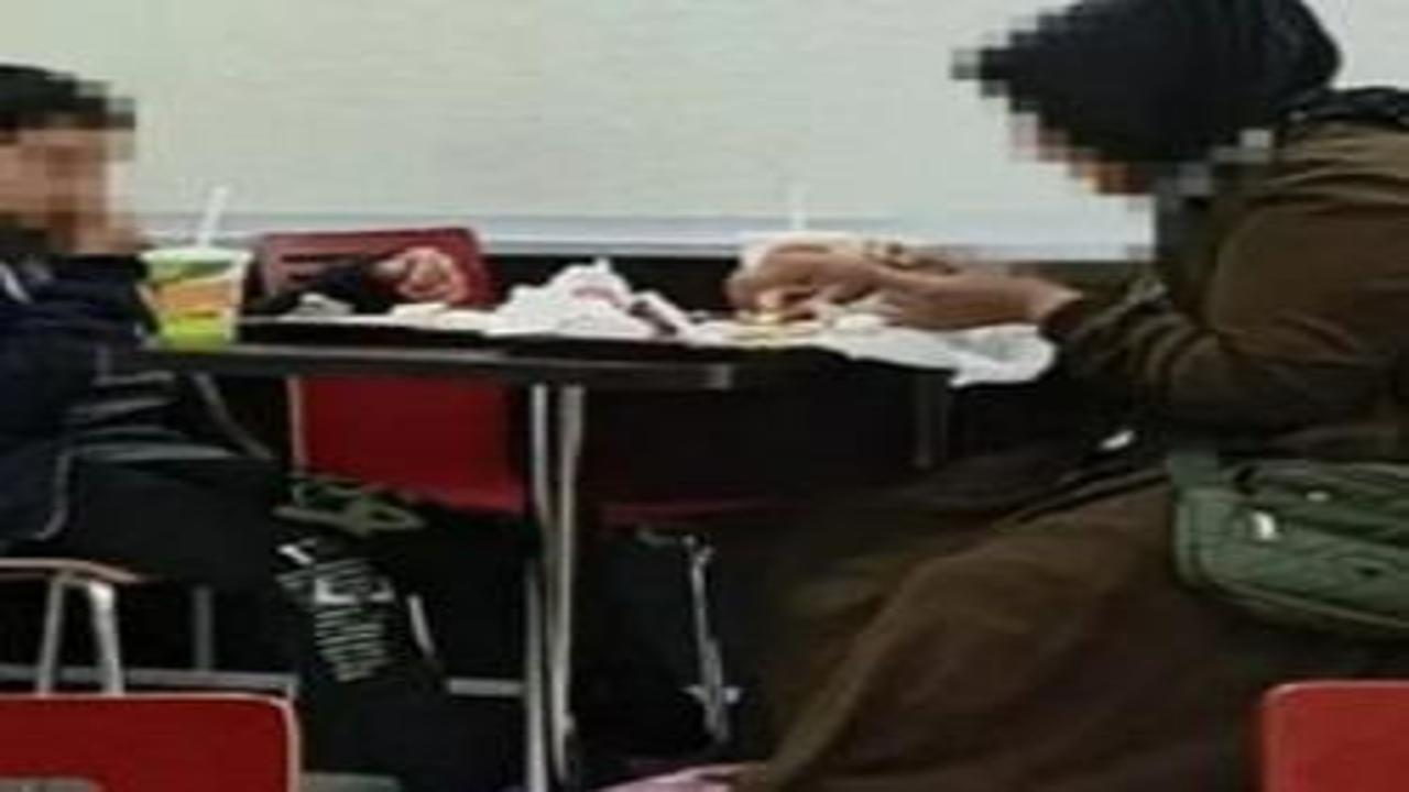 Ünlü restoran zincirinde insanlık ayıbı! Bakanlık harekete geçti: Asla kabul edilemez