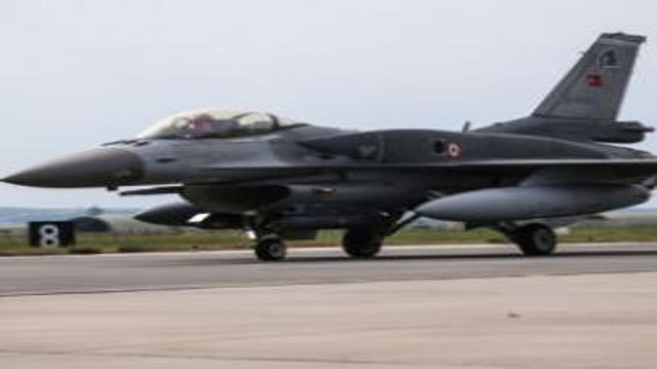 Komşu paniğe sürüklendi! Türkiye'den F-16 hamlesi