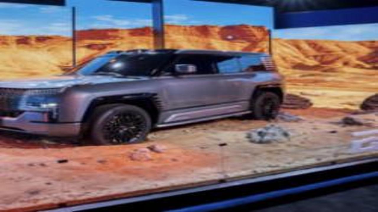 Çin otomotivde sınırları aştı! İşte tekerlere dans ettiren SUV!
