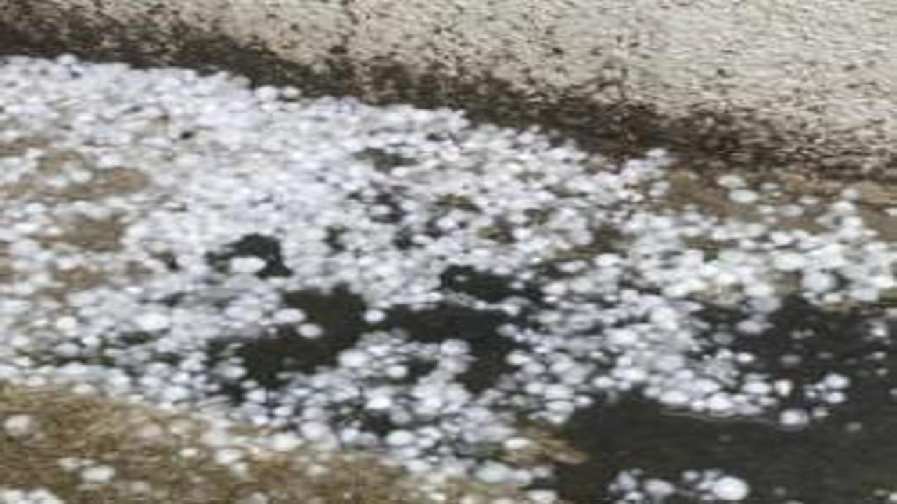 Bolu beyaza bürüdü: Alt geçitler suyla doldu