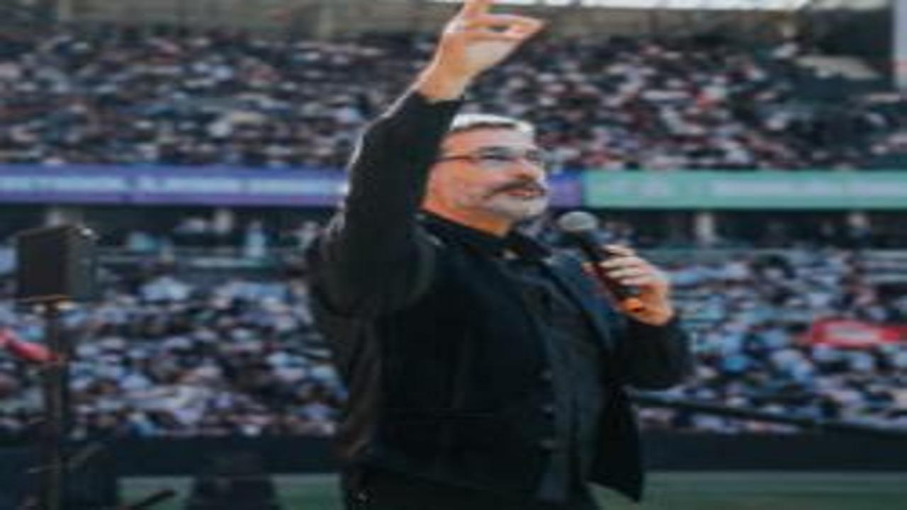 Cumhurbaşkanı Erdoğan helikopterle geldi! Kocaeli'de gençlik rüzgarı