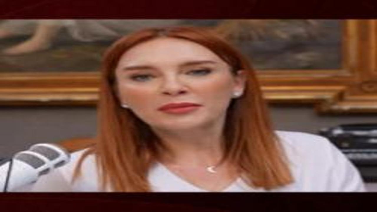 Gazeteci Bahar Feyzan'ın  CHP'yi 