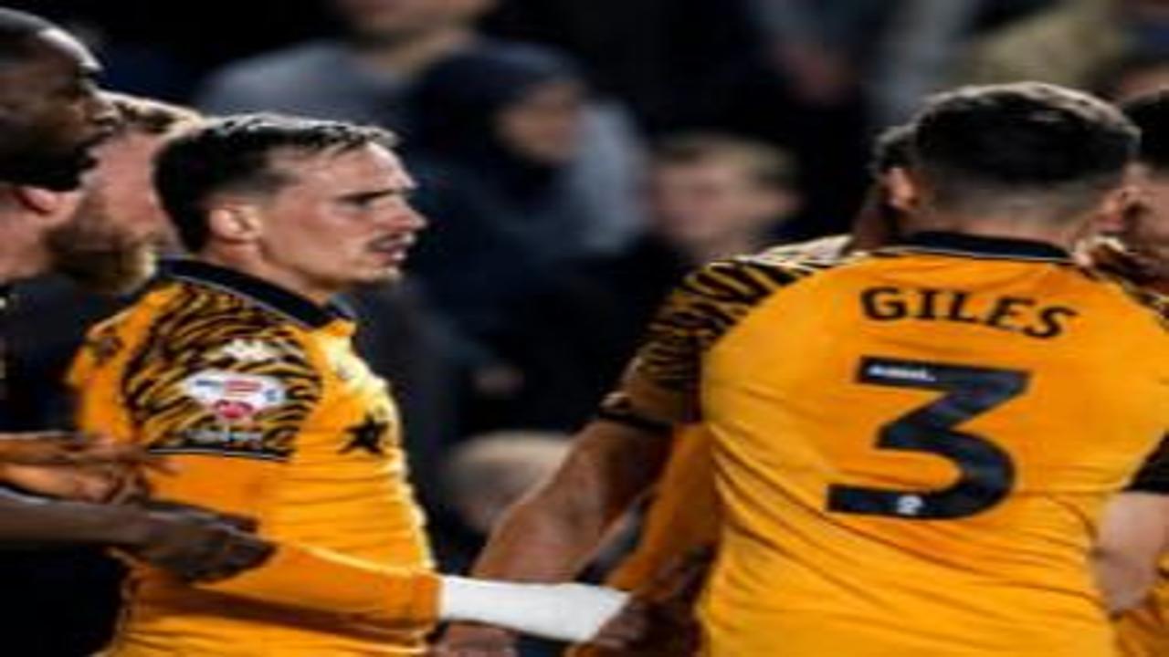 Hull City, Premier Lig'in kapısında! Son bir maç kaldı