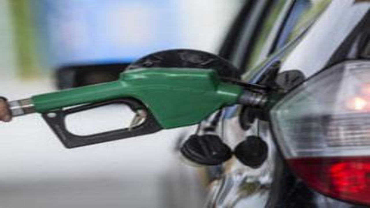 Petrolde sert yükseliş! Fiyatlar fırladı! Motorine zam geldi
