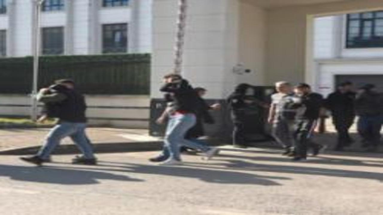 'Sahte araç kiralama' dolandırıcılığında 78 şüpheli adliyede