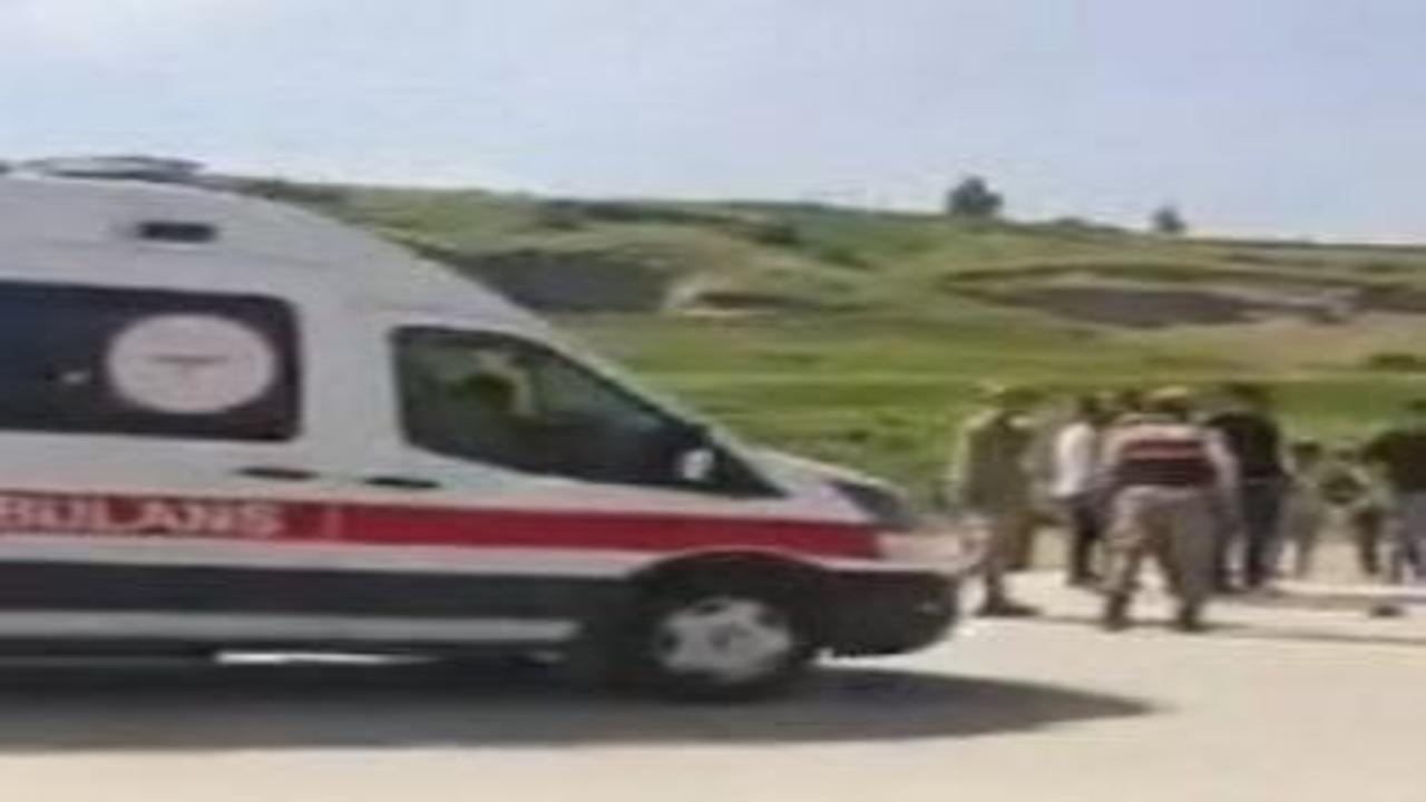 Şırnak'ta hafif ticari aracın çarptığı işçiden acı haber