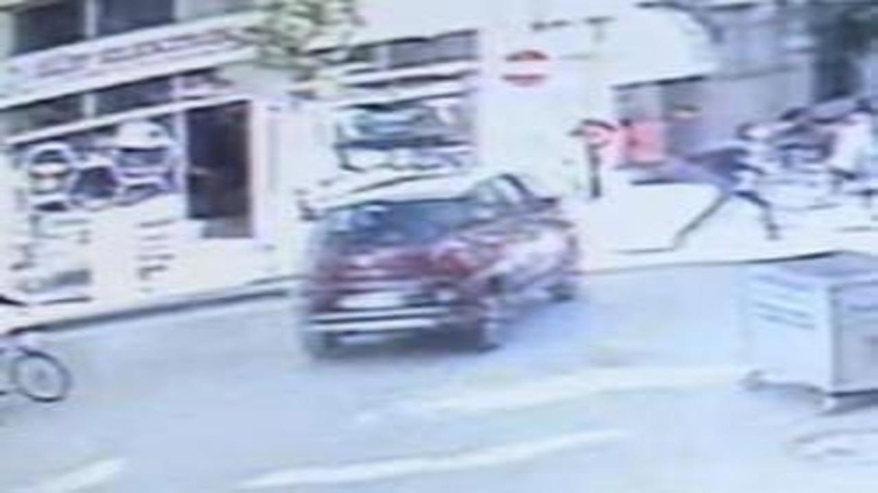 Ters yönden gelerek ezdiği genç kadını hayattan kopardı