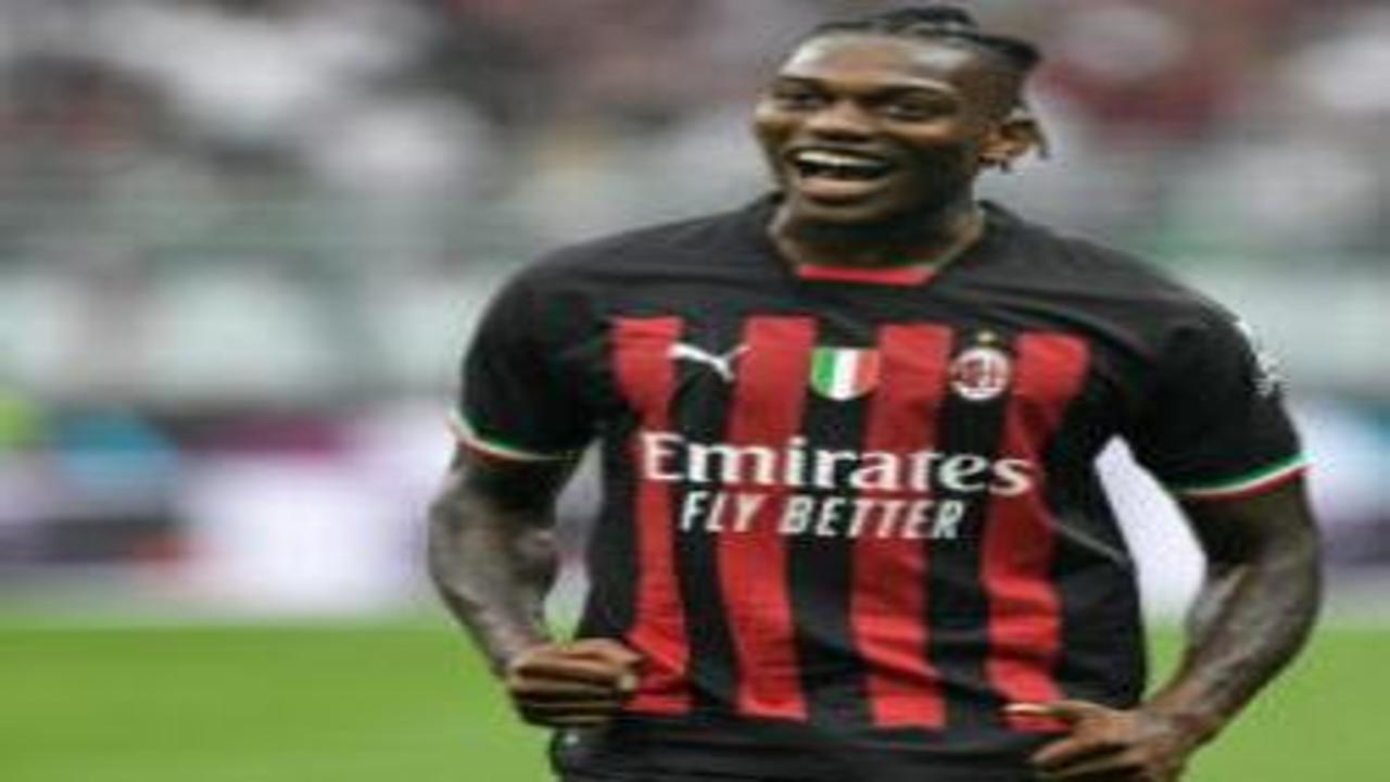 Transferin gözdesi Rafael Leao Süper Lig devinin yıldızlarını beğendi!