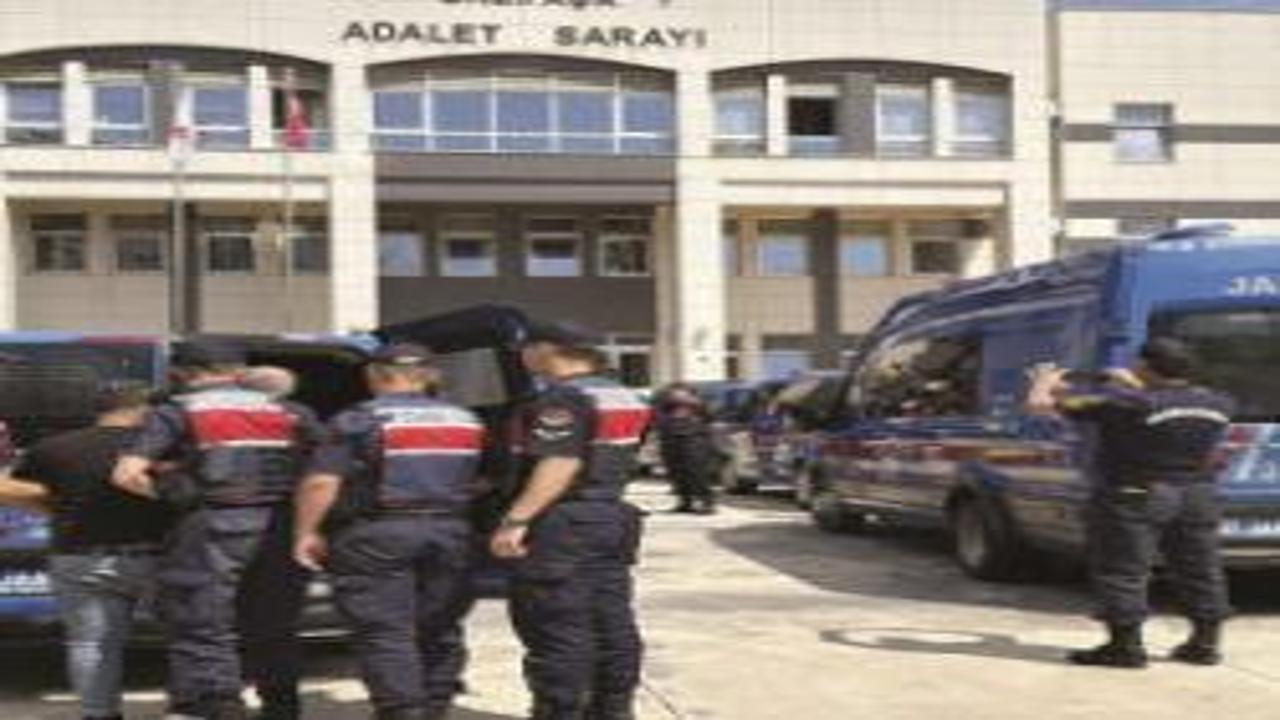 Antalya'da usulsüz reçete operasyonu: 3 eczacı ve 1 kalfa tutuklandı