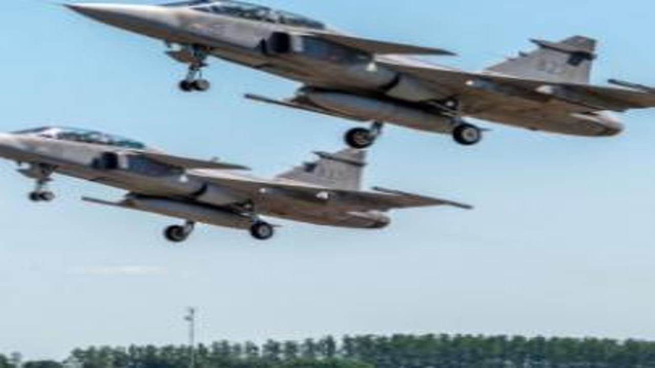 Avrupa ülkesi harekete geçti! F-16'ların yerine o uçaklar geliyor