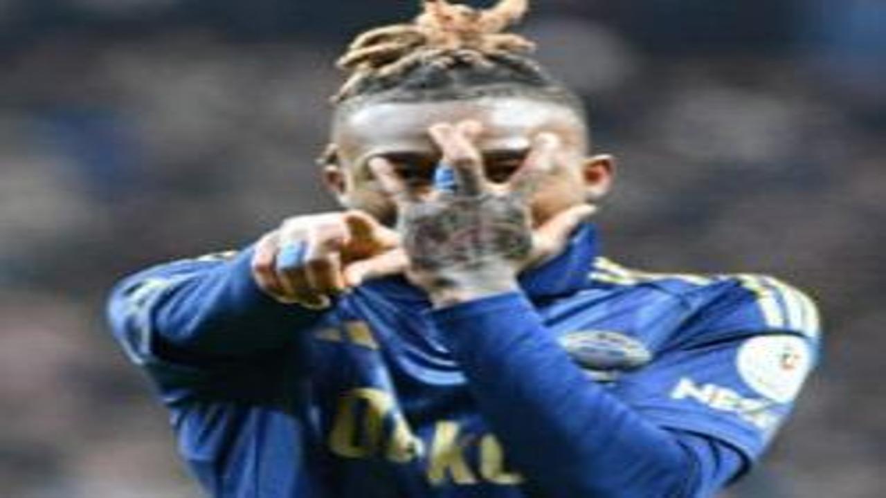 Fenerbahçe'de Nene ameliyat oldu!
