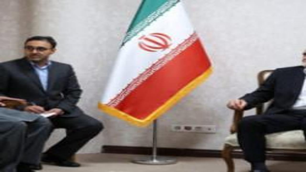 Pakistanlı Bakan İran'da! Pezeşkiyan ile görüştü