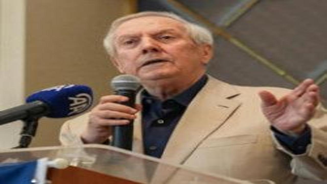 Aziz Yıldırım'ın anlaştığı golcü belli oldu! Efsane forvet geri geliyor