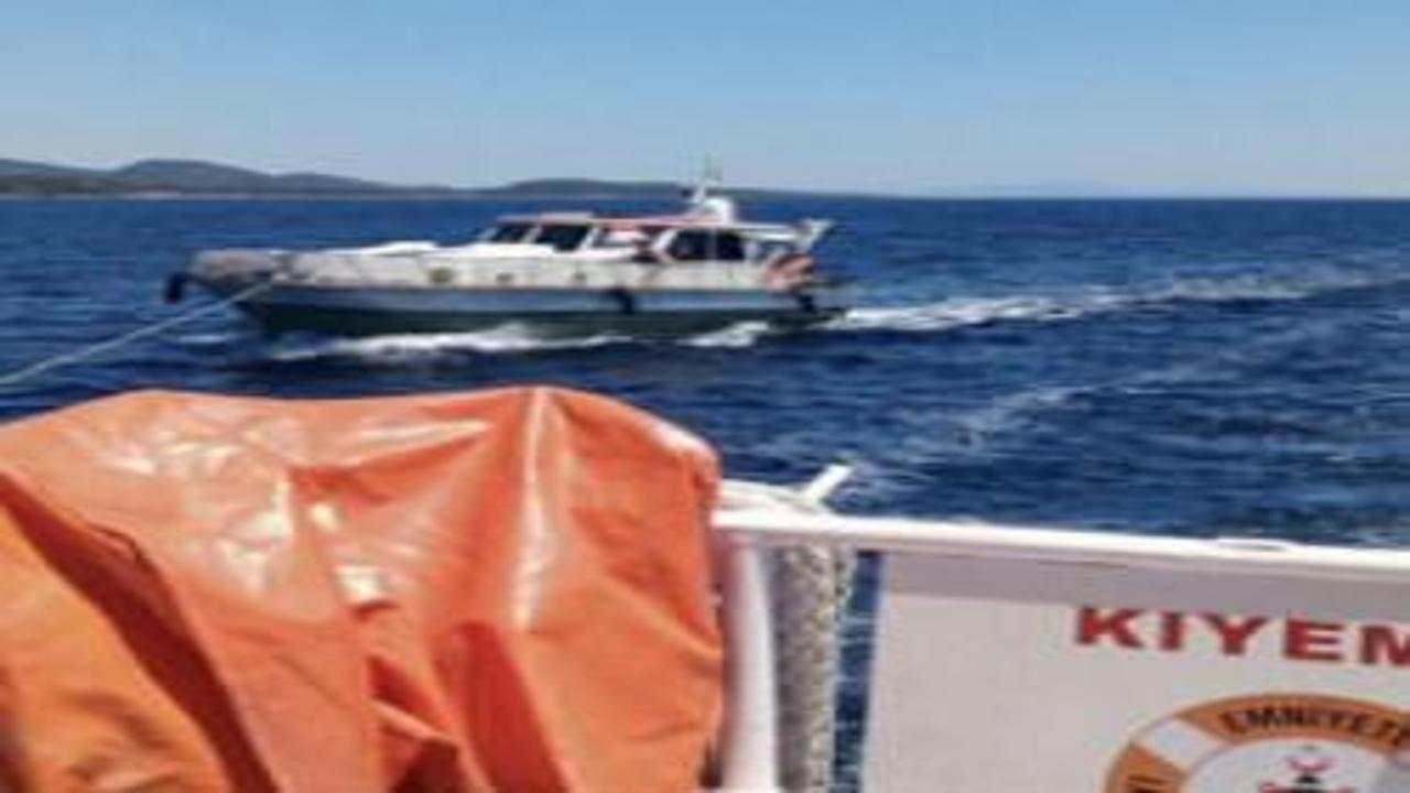 Bodrum'da korku dolu anlar: Sürüklenen tekne kurtarıldı!