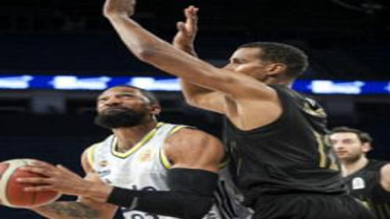 Fenerbahçe Beko hata yapmadı! Yarı finalde derbi heyecanı yaşanacak
