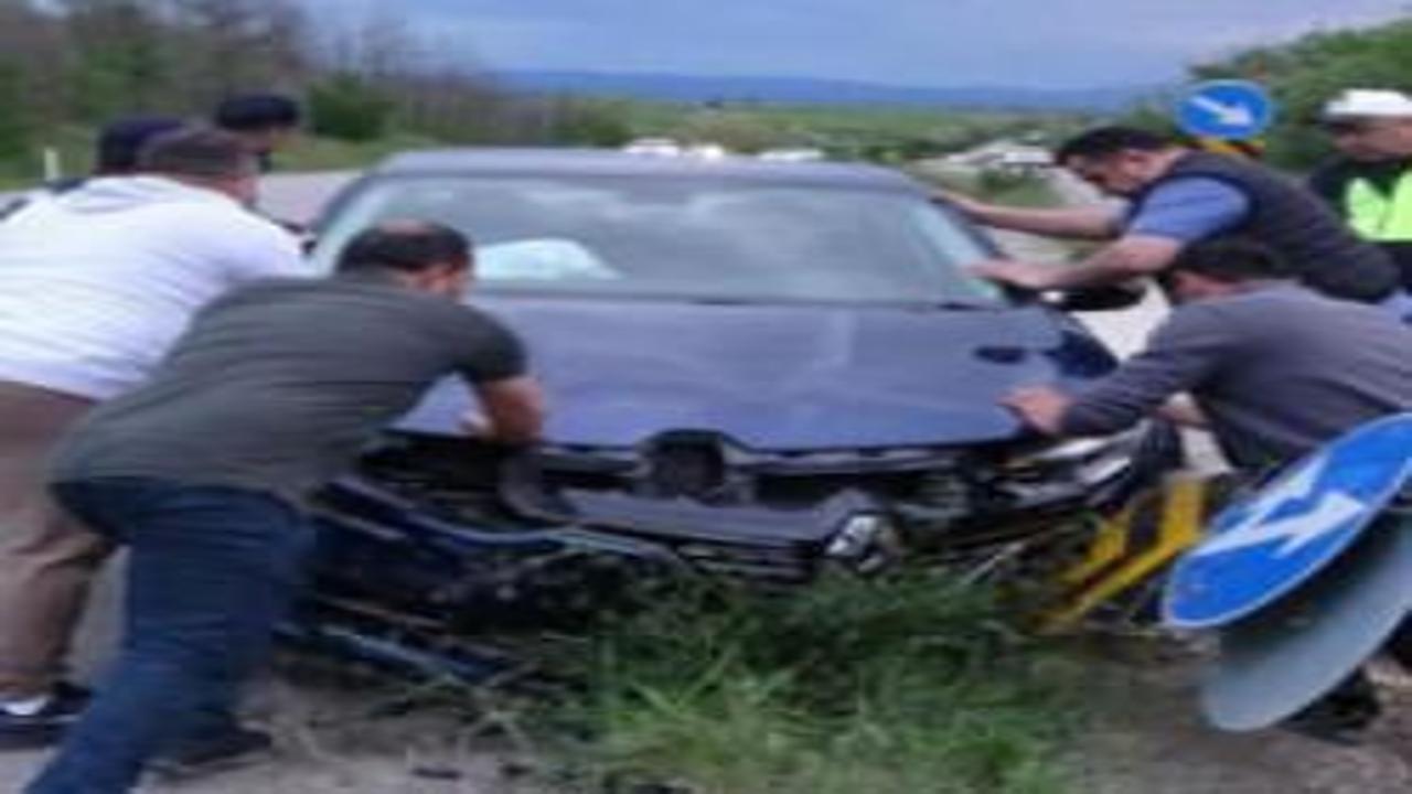 Kastamonu’da üç araç çarpıştı: 5 yaralı