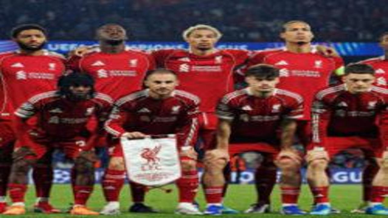 PSG ve Real Madrid'in istediği iddia ediliyordu! Yıldız isim takımına veda etti