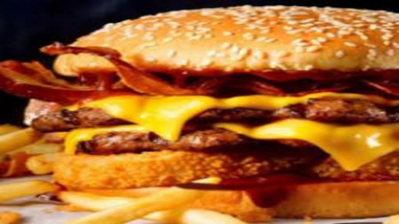 Türkiye'de faaliyet gösteriyordu: ABD'li burger devinin ortağı battı! Şubelerini kapatıyor