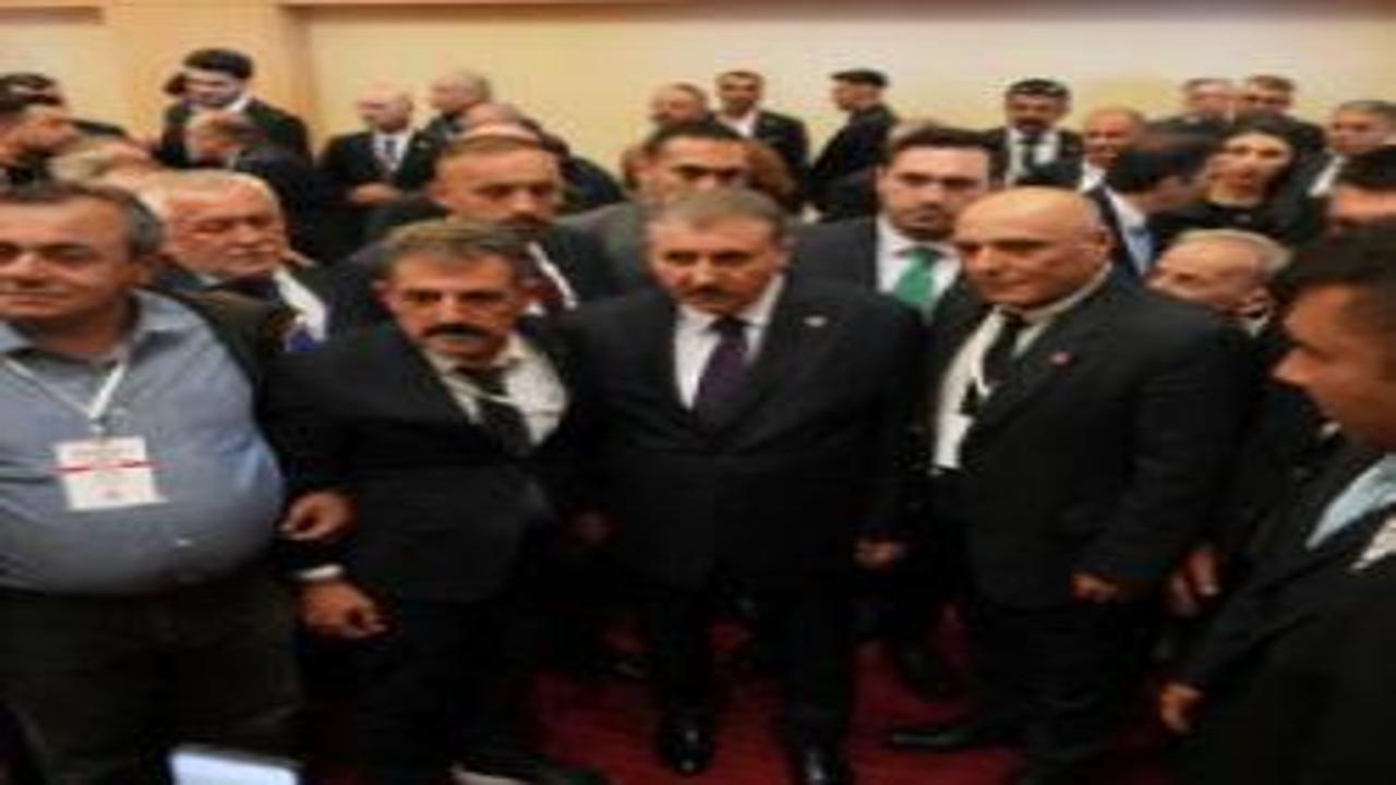 Büyük Birlik Partisi’nde Mustafa Destici yeniden genel başka