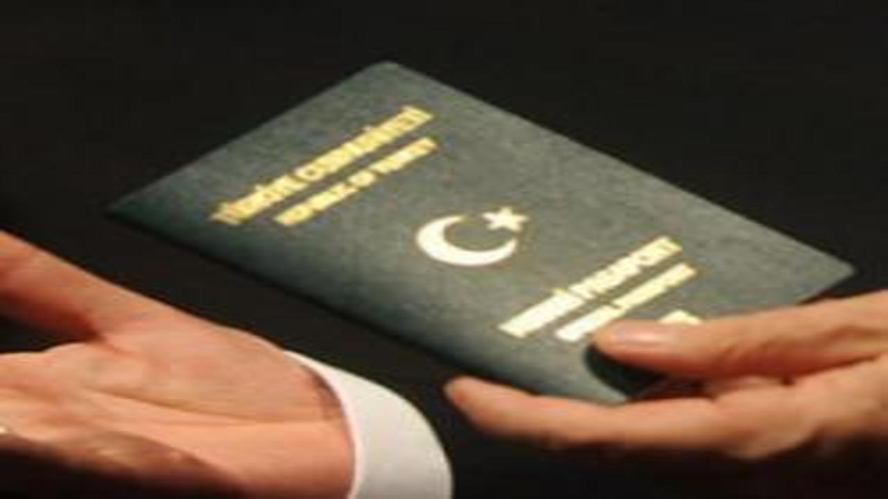 Vize randevusu karaborsasına neşter: Ticaret Bakanlığı 7 şirket için resmen düğmeye bastı!