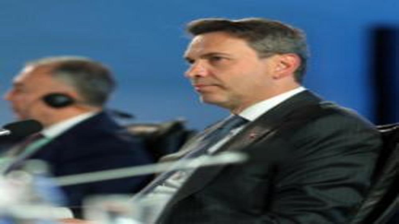 Enerjide 20 milyar dolarlık yeni dönem: Bakan Bayraktar hari