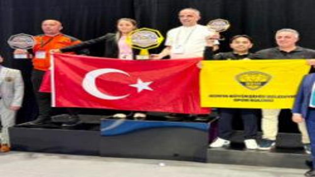 Avrupa'da zirveye çıktılar! Başkan Altay'dan Konya'nın genç yıldızlarına tebrik