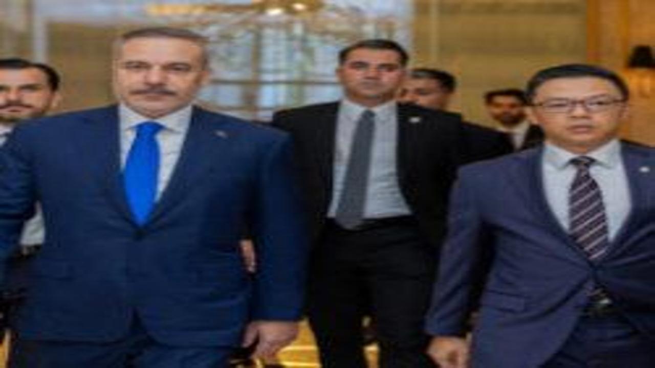 Bakan Fidan'dan kritik görüşme