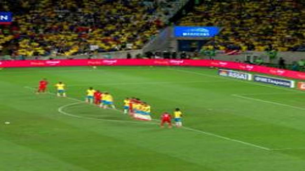 Beşiktaş’lı Murillo’dan, Brezilya’ya harika frikik golü!